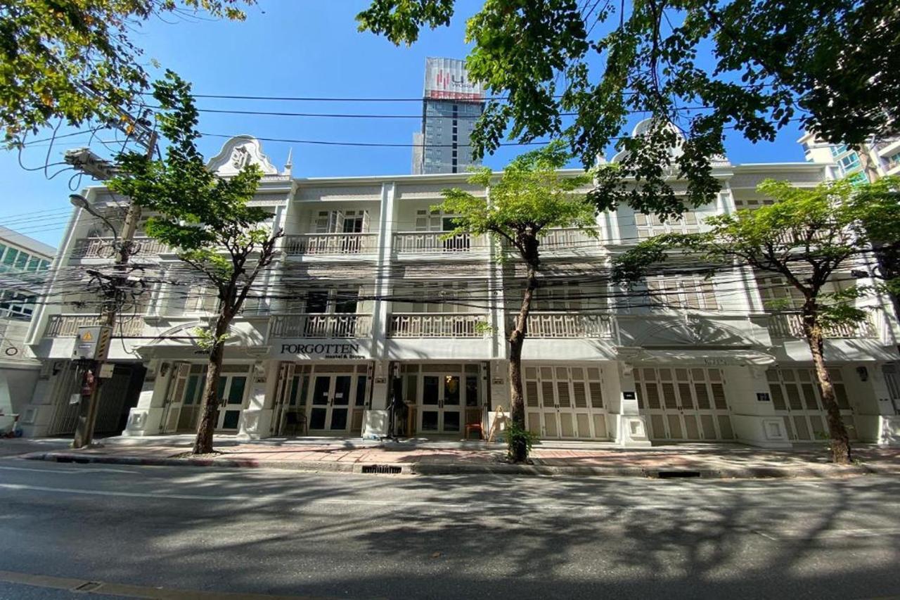 Forgotten Hostel Silom Bangkok Esterno foto
