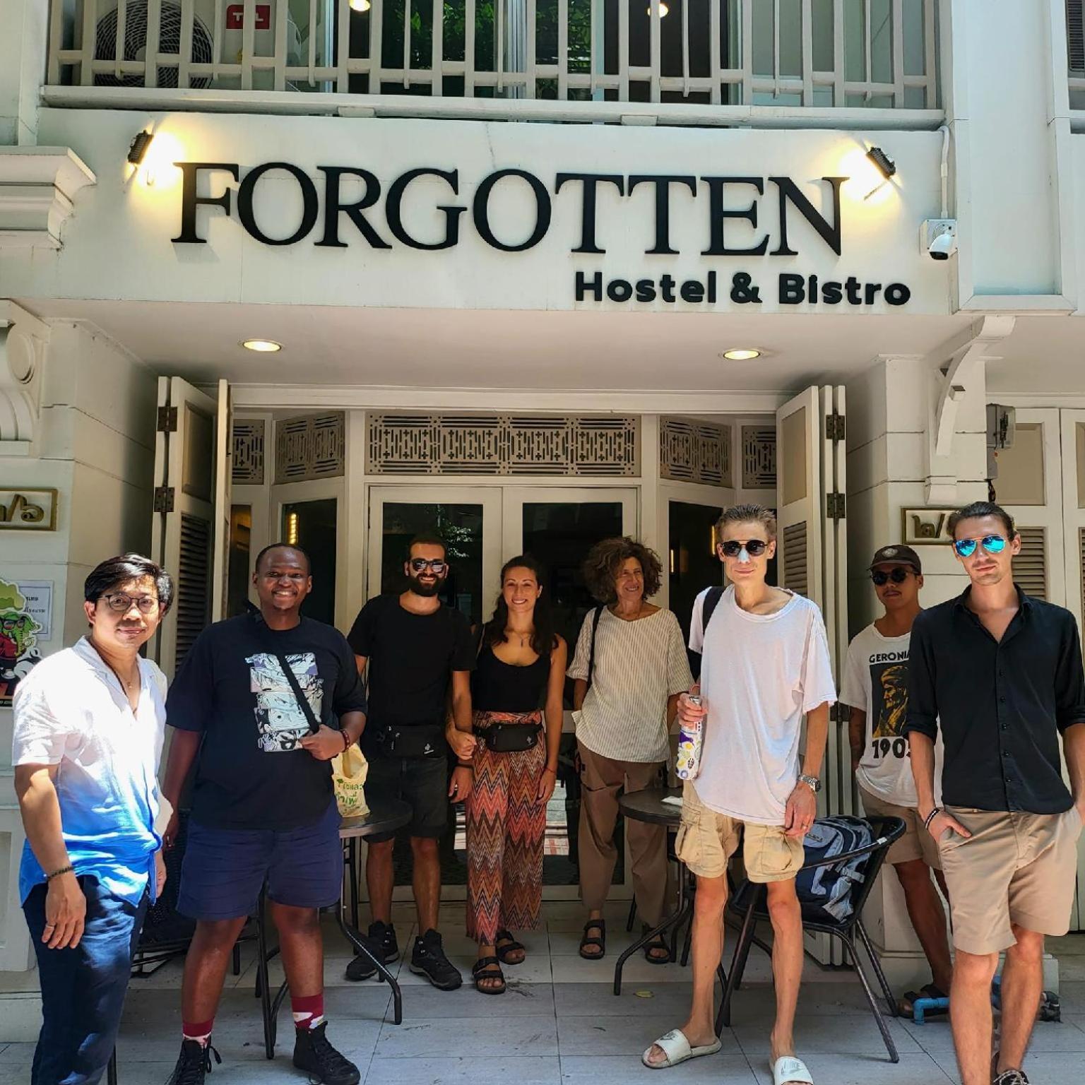 Forgotten Hostel Silom Bangkok Esterno foto